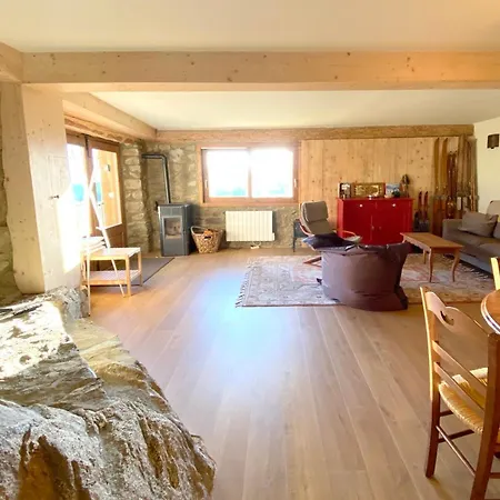 Maison Spacieuse A Avec Vue Montagne