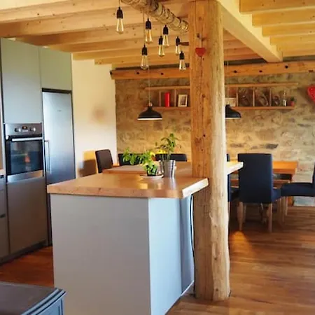 Maison Spacieuse A Avec Vue Montagne *