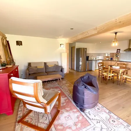 Maison Spacieuse A Avec Vue Montagne