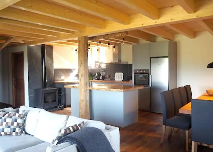 Maison Spacieuse A Avec Vue Montagne La Llagonne