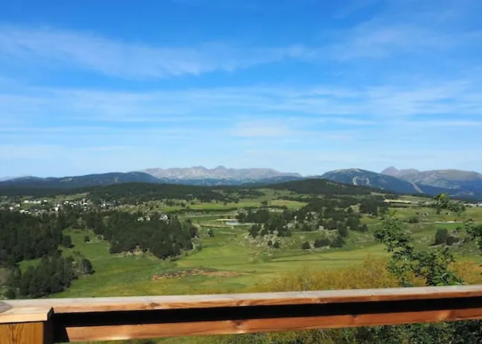 Maison Spacieuse A Avec Vue Montagne Σπίτι διακοπών La Llagonne